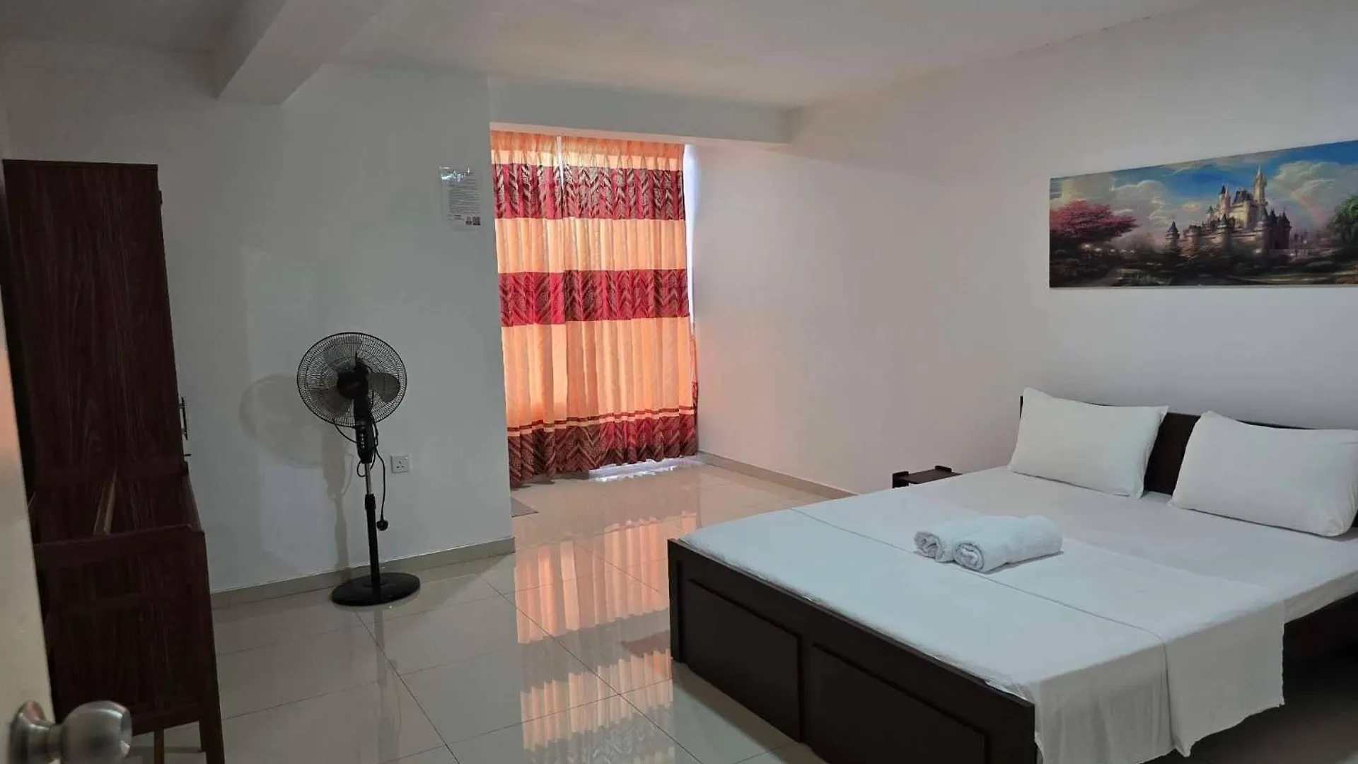 Room In Guest Room - Kandy City View Mpm Guest Room - 3B2 0*,  Sri Lanka